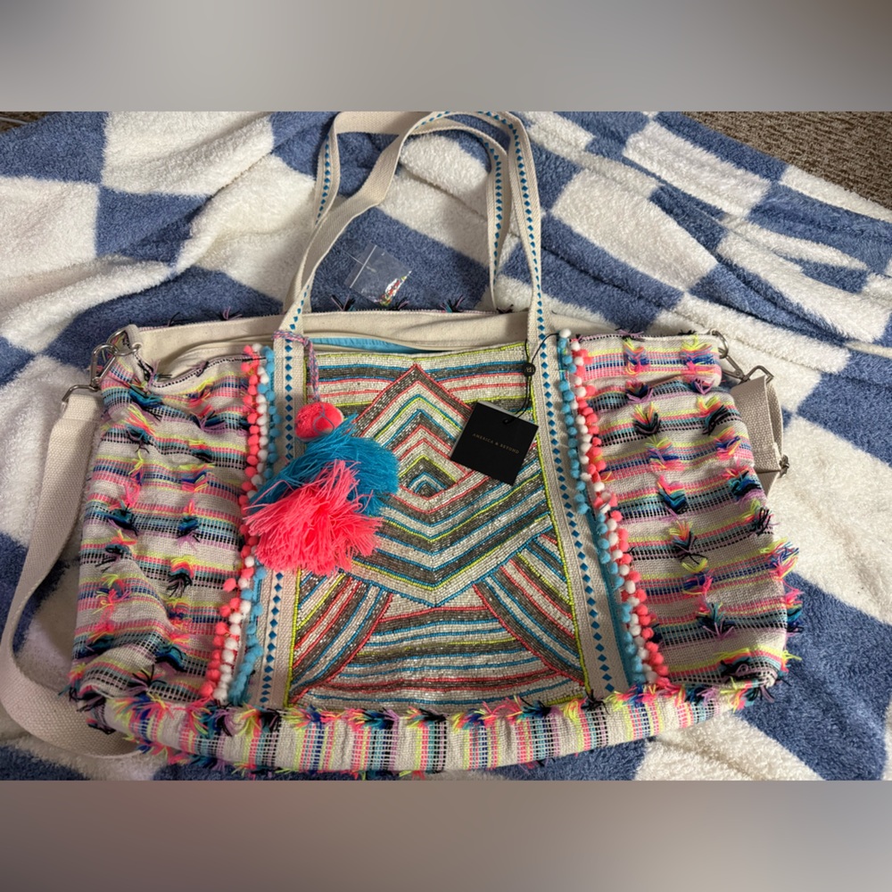 AMERICA & BEYOND Neon Lights Tote Bag